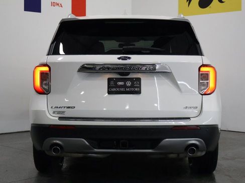 Used 2021 Ford Explorer Limited w/ Equipment Group 301A image 11