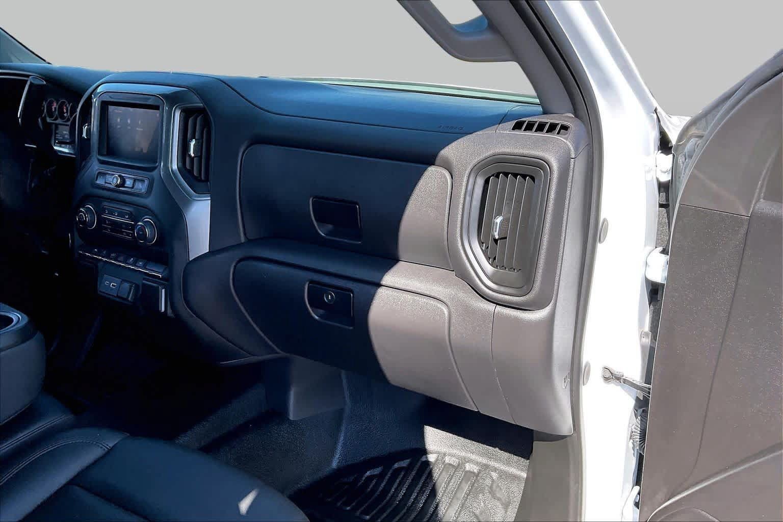 Used 2024 Chevrolet Silverado 1500 W/T w/ WT Fleet Convenience Package RWD image 18