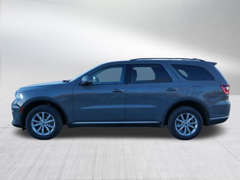 Used 2022 Dodge Durango SXT image 4