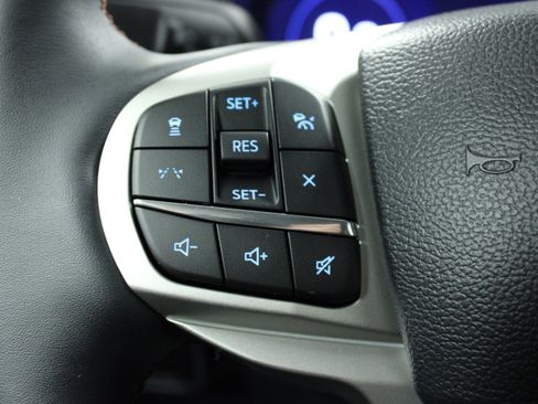 New 2026 Ford Explorer Active image 21