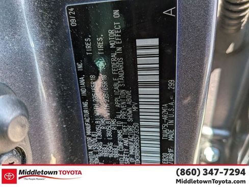 Certified 2024 Toyota Highlander XLE AWD/4WD image 39