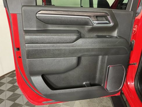 Used 2024 Chevrolet Silverado 2500 LTZ w/ LTZ Convenience Package AWD/4WD image 15