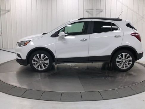 Used 2017 Buick Encore Preferred FWD image 5