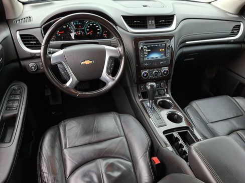 Used 2016 Chevrolet Traverse LT AWD/4WD image 2