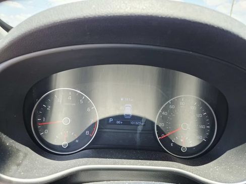 Used 2022 Kia Sportage LX AWD/4WD image 12