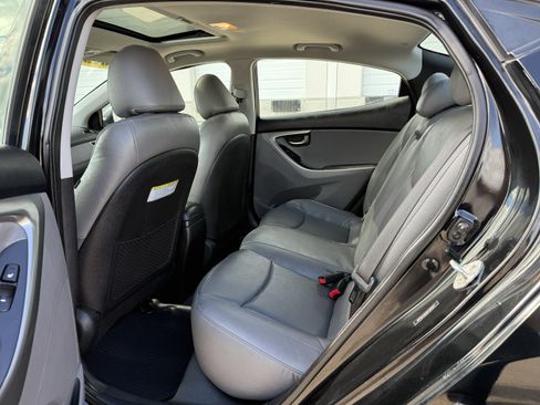 Used 2013 Hyundai Elantra Limited FWD image 24