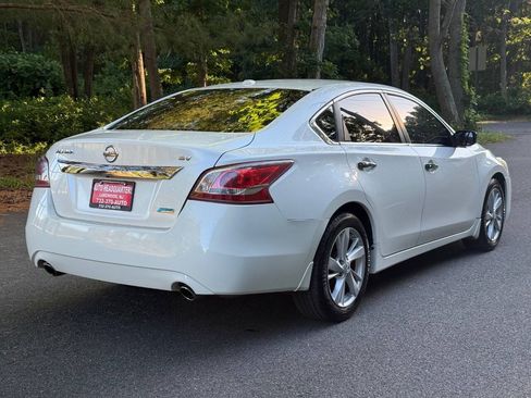 Used 2013 Nissan Altima 2.5 SV FWD image 5