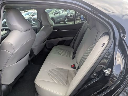 Used 2024 Toyota Camry SE w/ Convenience Package FWD image 12