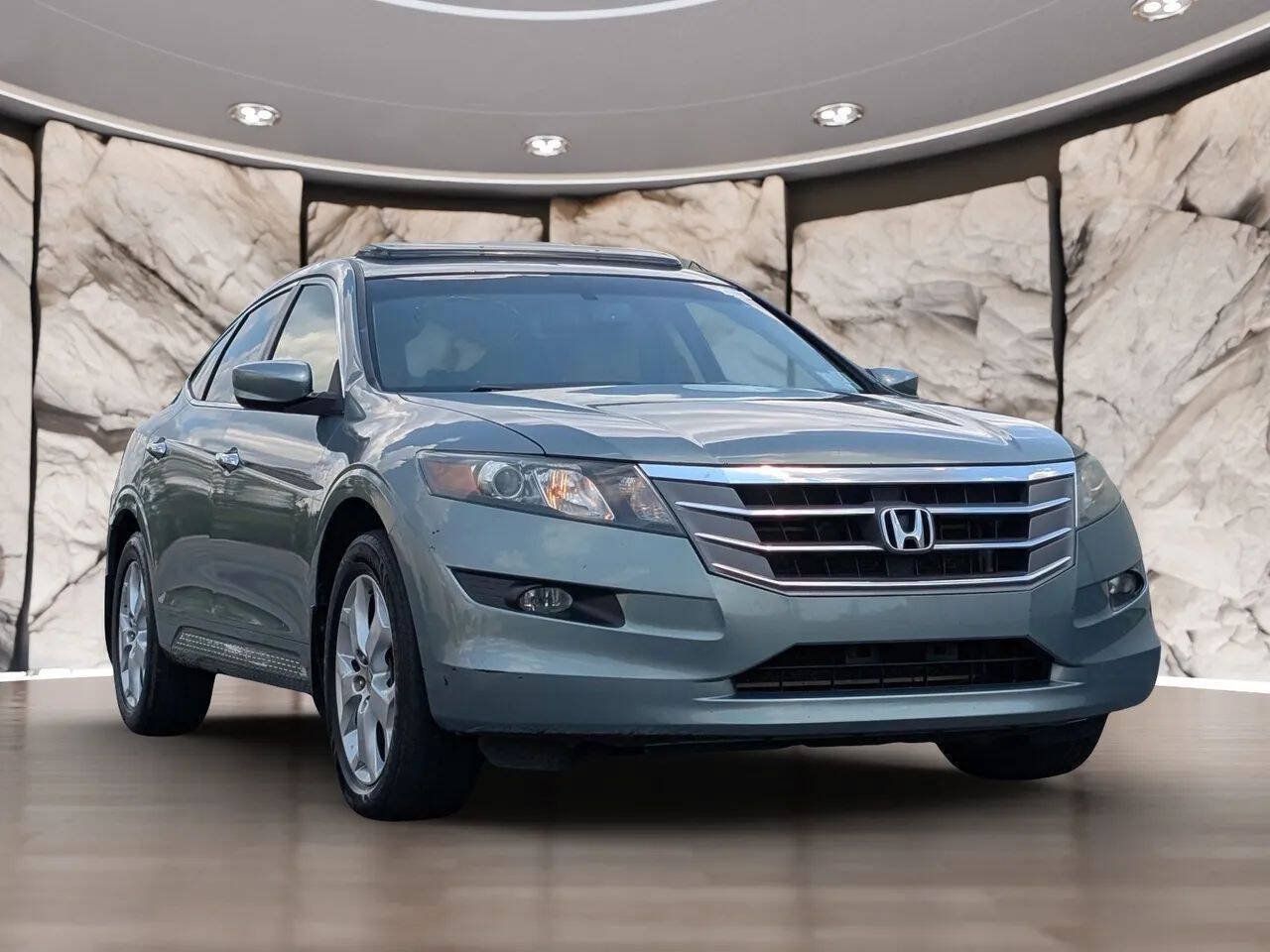 Used 2010 Honda Crosstour EX-L image 16