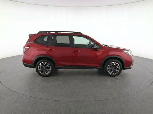 Certified 2026 Subaru Forester AWD/4WD image 8