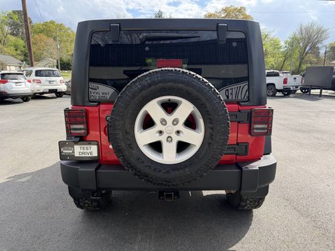 Used 2017 Jeep Wrangler Unlimited Sport w/ Quick Order Package 23S image 4