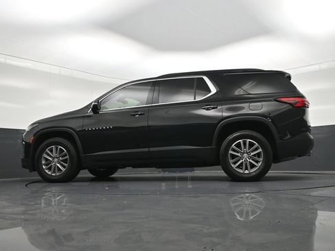 Used 2023 Chevrolet Traverse LT FWD image 22