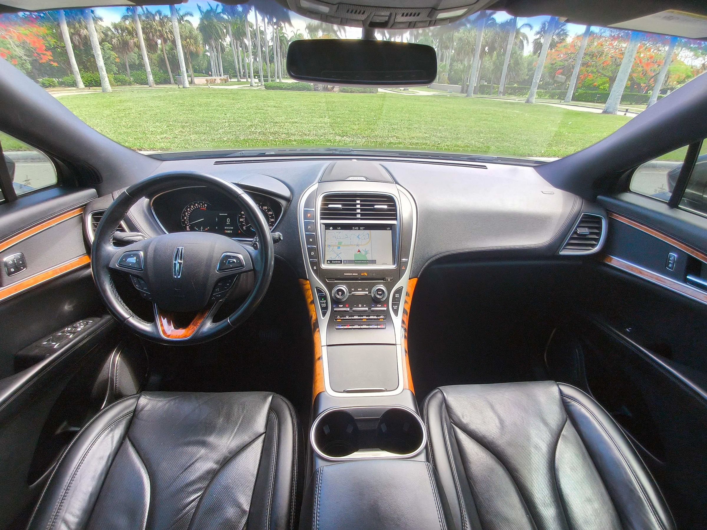 Used 2018 Lincoln MKX Reserve FWD image 8