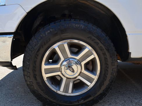 Used 2006 Ford F150 XLT AWD/4WD image 12