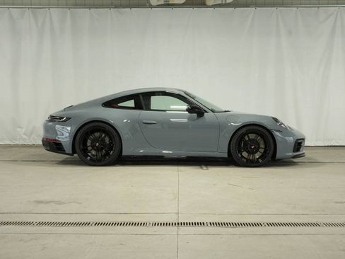 Used 2024 Porsche 911 Carrera GTS image 8