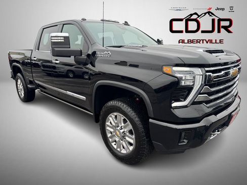 Used 2024 Chevrolet Silverado 2500 High Country w/ High Country Premium Package image 1