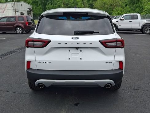 Certified 2023 Ford Escape Active AWD/4WD image 11