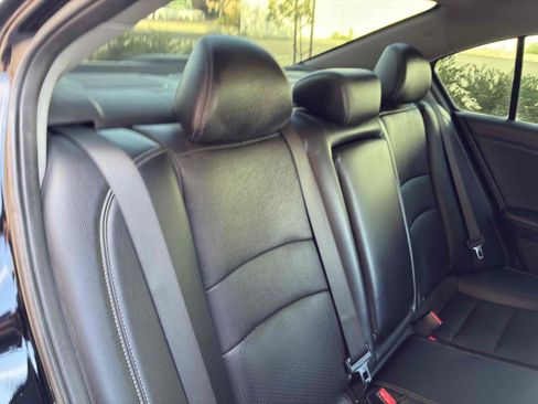 Used 2017 Honda Accord EX-L image 47