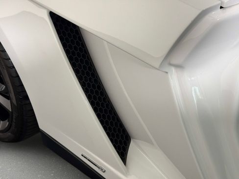 Used 2012 Lamborghini Gallardo LP 550-2 image 24