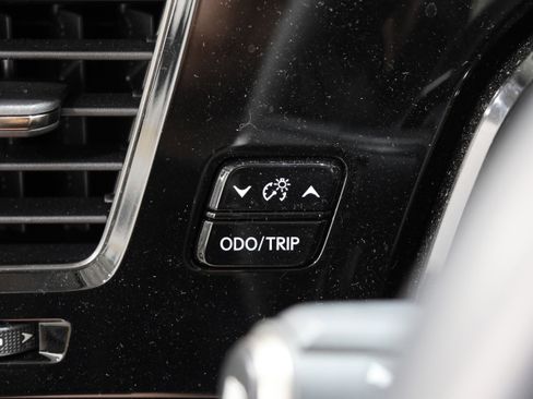 Used 2025 Lexus NX 450h+ AWD w/ Luxury Package image 15