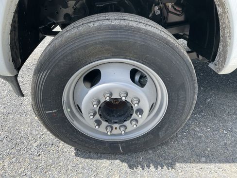 Used 2024 RAM 4500 SLT w/ Quick Order Package 2YG SLT image 26