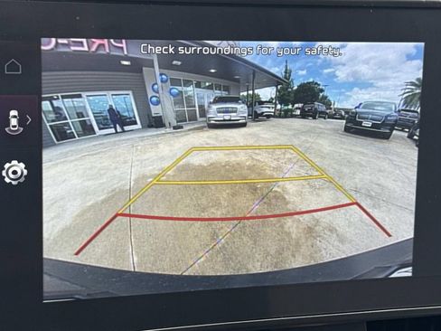 Used 2024 Kia Sportage EX AWD/4WD image 28