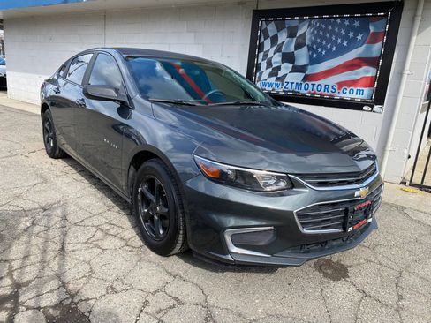 Used 2017 Chevrolet Malibu LS image 1