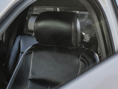 Used 2021 Ford F250 Lariat w/ Lariat Value Package image 28