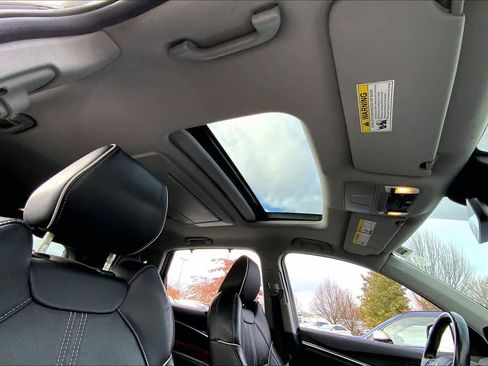 Used 2017 Acura MDX SH-AWD image 13