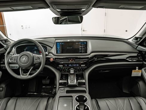 New 2026 Acura MDX SH-AWD w/ Advance Package image 4