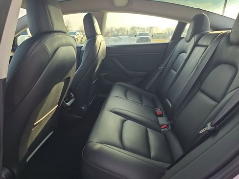 Used 2020 Tesla Model 3 Long Range image 27