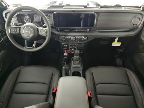 New 2026 Jeep Wrangler Unlimited Rubicon image 18