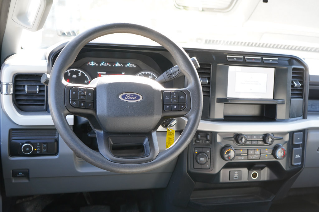 Used 2024 Ford F350 XL w/ XL Chrome Package AWD/4WD image 17