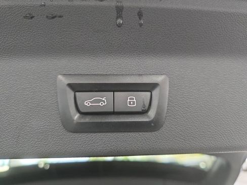 Used 2024 BMW X3 sDrive30i w/ Convenience Package RWD image 29