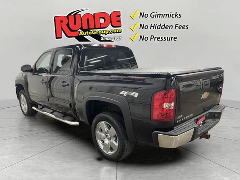 Used 2011 Chevrolet Silverado 1500 LT w/ All-Star Edition AWD/4WD image 3