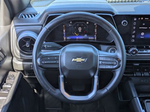 Used 2023 Chevrolet Colorado LT w/ LT Convenience Package II image 20