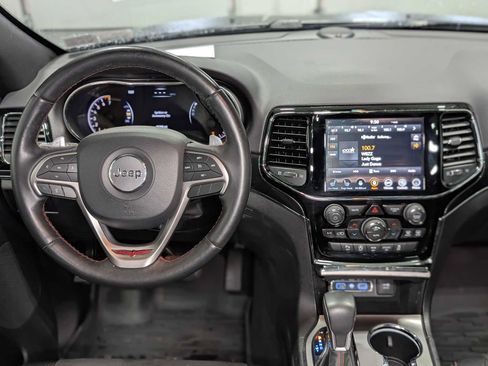 Used 2019 Jeep Grand Cherokee Trailhawk image 5