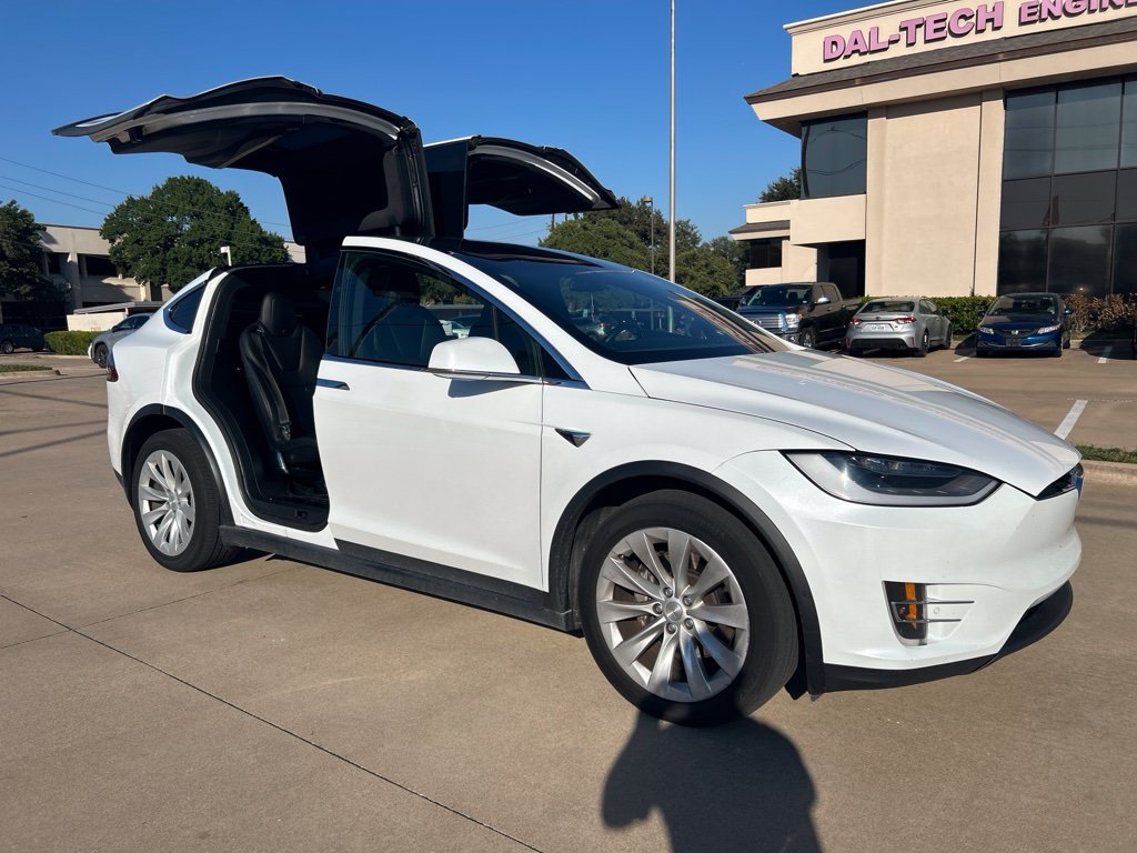 Used 2021 Tesla Model X Long Range AWD/4WD image 9