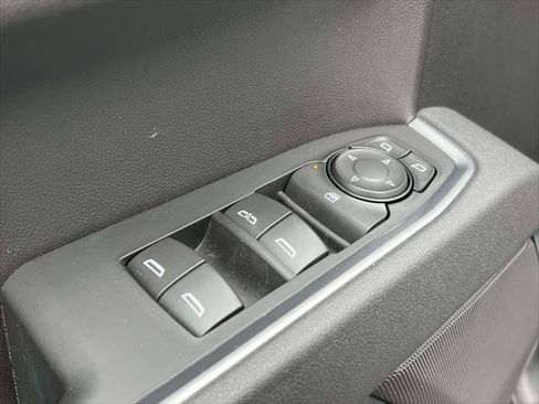 Used 2026 Chevrolet Silverado 1500 LT image 16