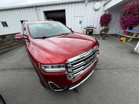Used 2023 GMC Acadia SLT AWD/4WD image 7