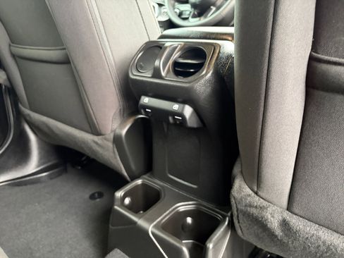 Certified 2023 Jeep Wrangler Unlimited Sport AWD/4WD image 34