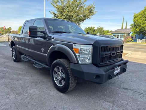 Used 2012 Ford F350 Lariat w/ FX4 Off Road Pkg AWD/4WD image 7