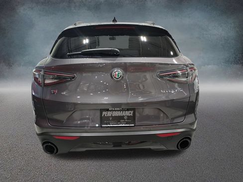 Used 2024 Alfa Romeo Stelvio Sprint AWD/4WD image 5