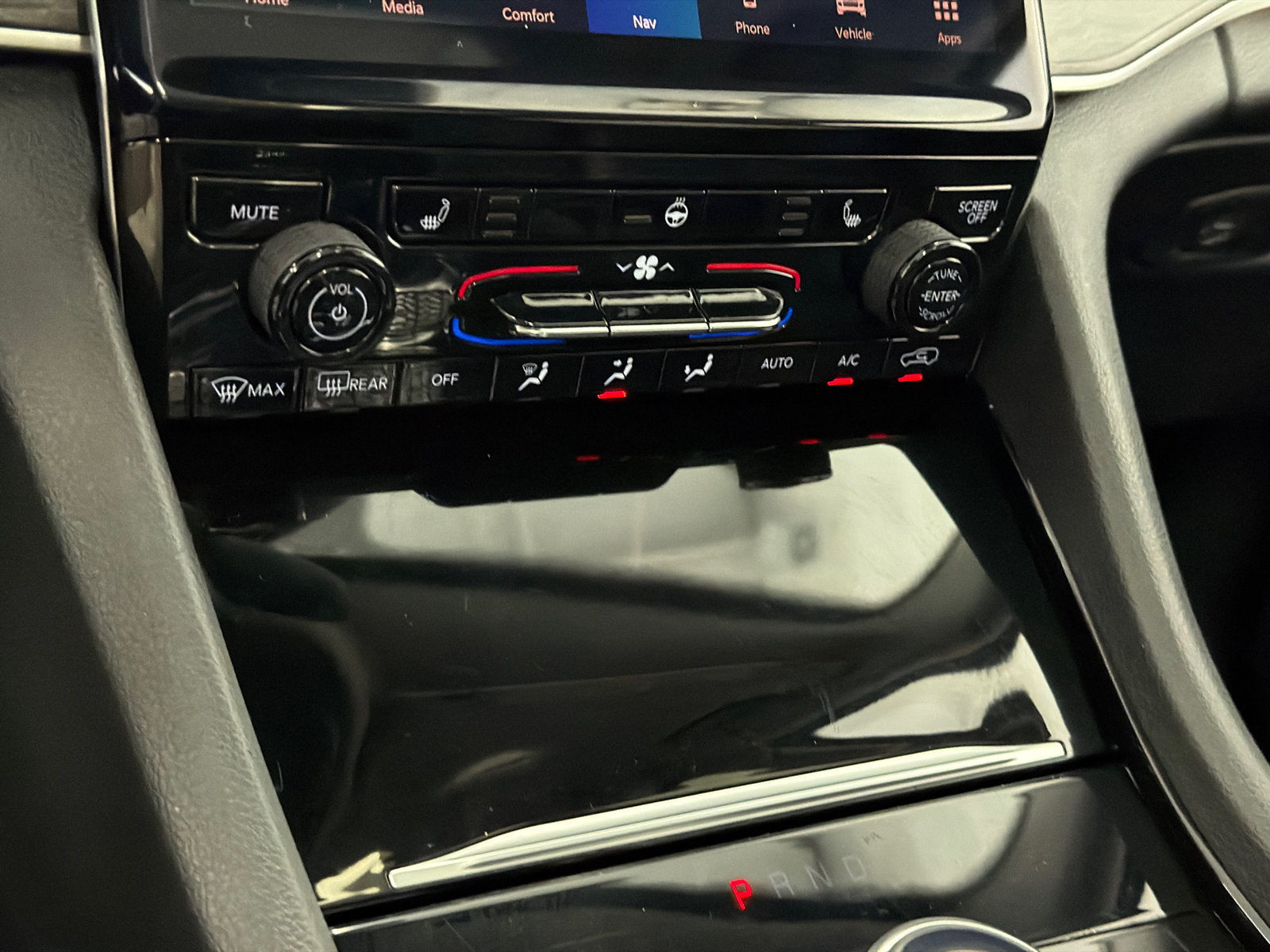 Used 2021 Jeep Grand Cherokee L Limited AWD/4WD image 31