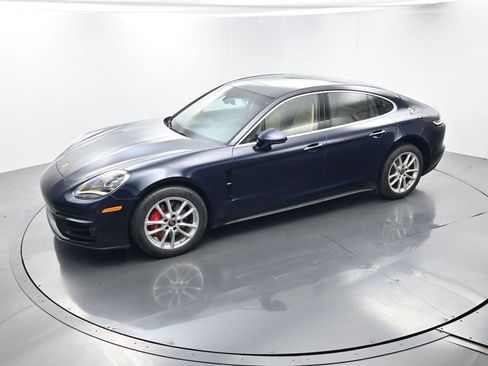 Certified 2023 Porsche Panamera 4S image 32