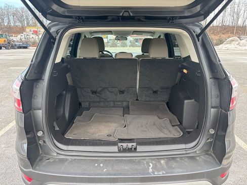 Used 2018 Ford Escape SE image 10