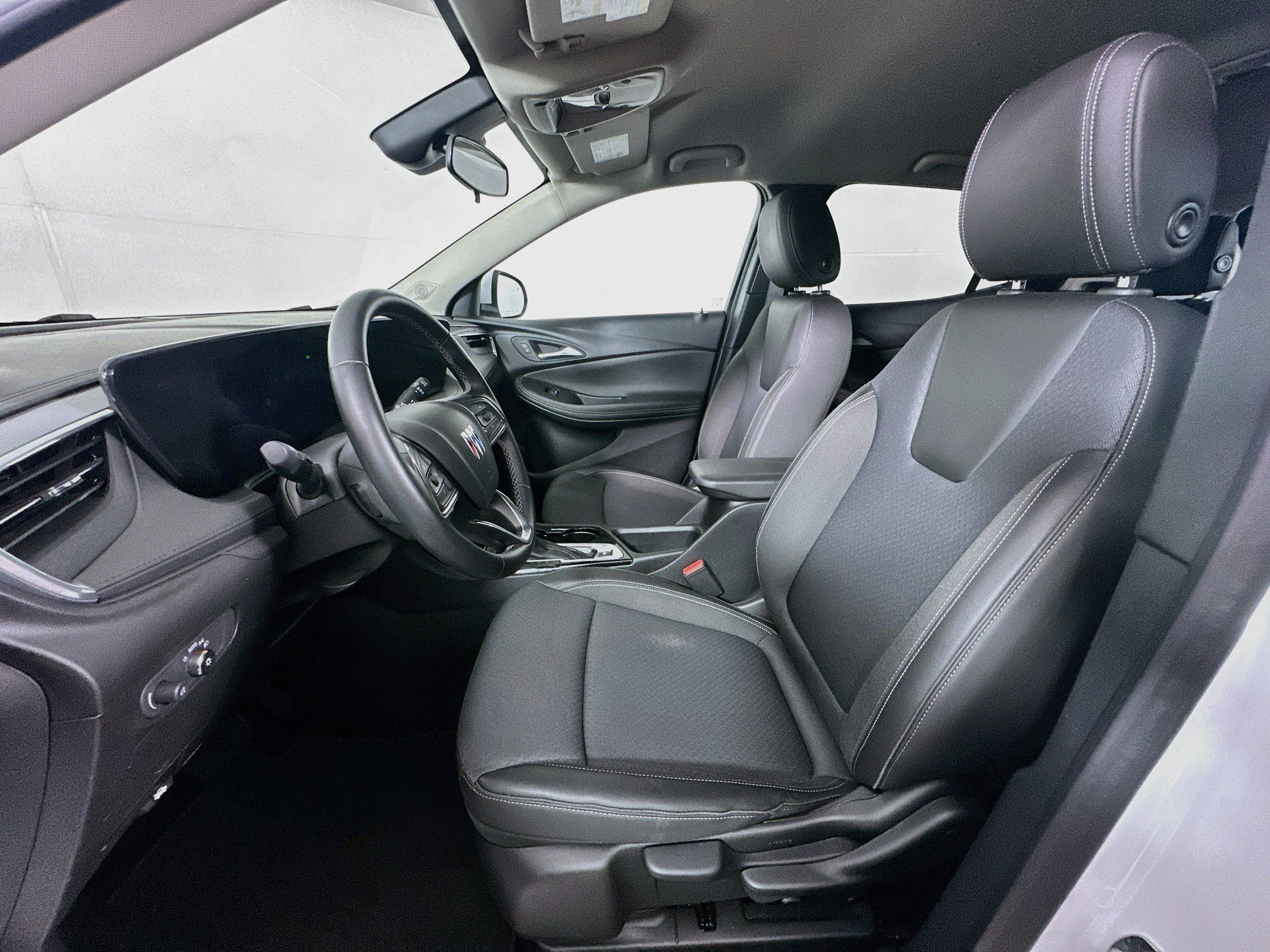 Used 2026 Buick Encore GX Preferred FWD image 13