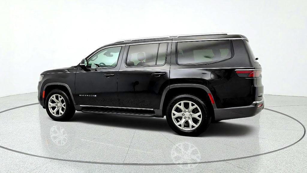 Used 2022 Jeep Wagoneer Series II AWD/4WD image 7