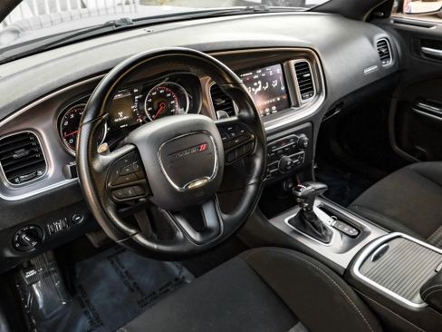 Used 2021 Dodge Charger GT image 2