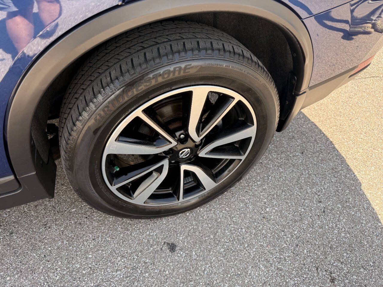 Used 2019 Nissan Rogue SL w/ Premium Package AWD/4WD image 21